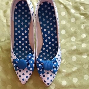 Polka Dot Bow Women's Shoes Size 8 1/2, 2 1/2" Heel.